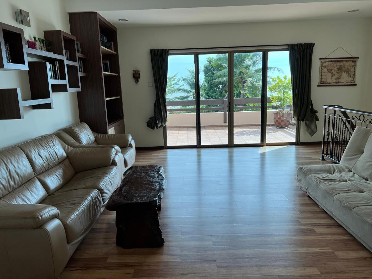 Melaka Beachfront Villa With Pool Exterior photo