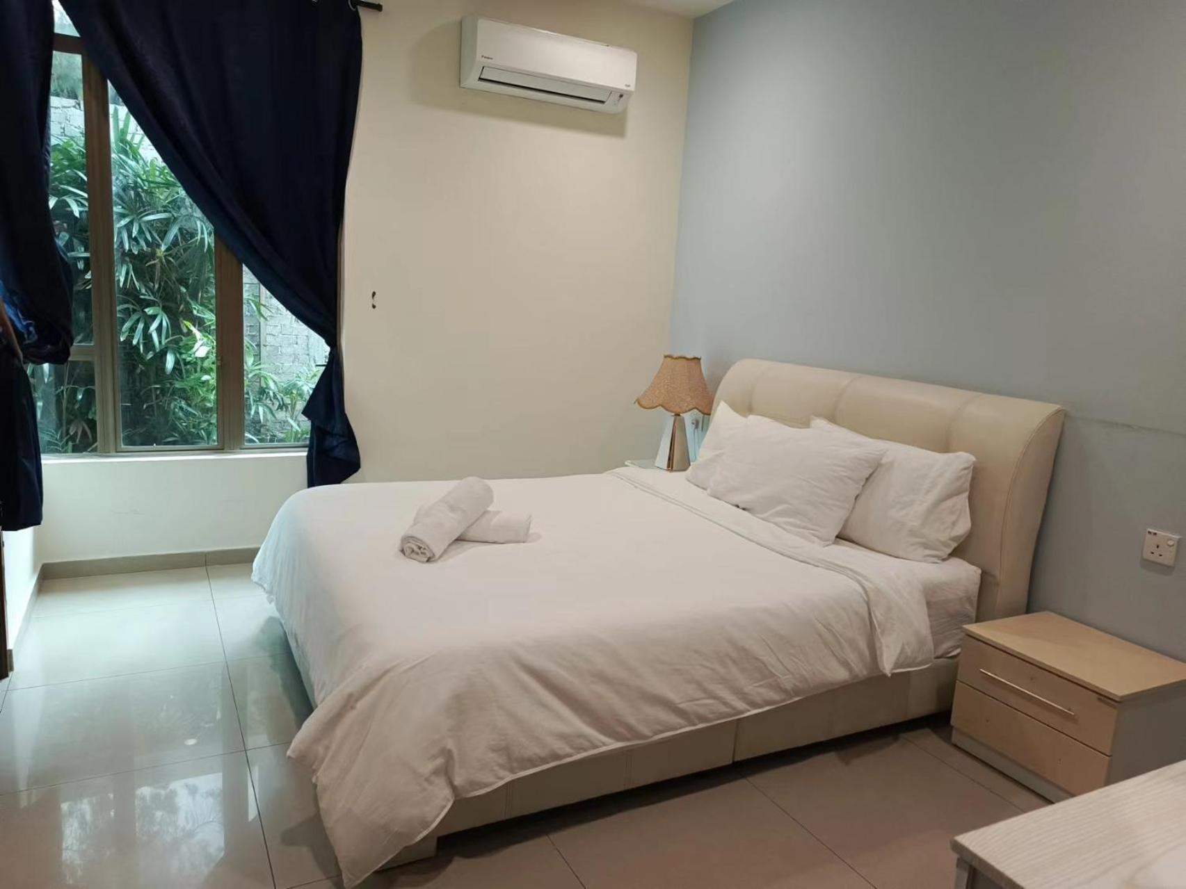 Melaka Beachfront Villa With Pool Exterior photo
